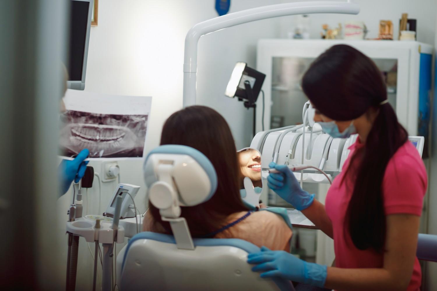 Book online Root Canal Treatment in Perris | +19516571203